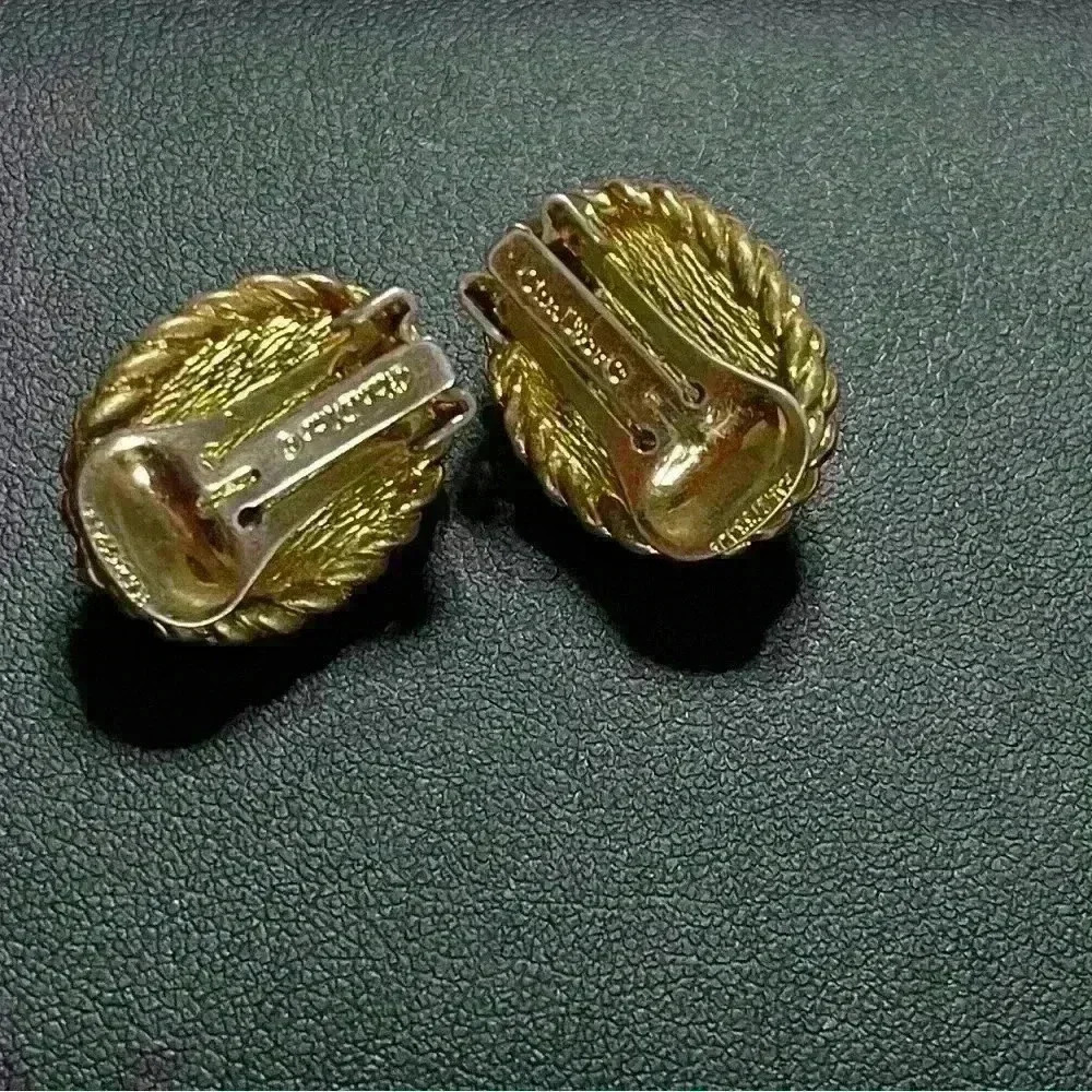 Dior Earrings Faux Pearl - Picture 3 of 5